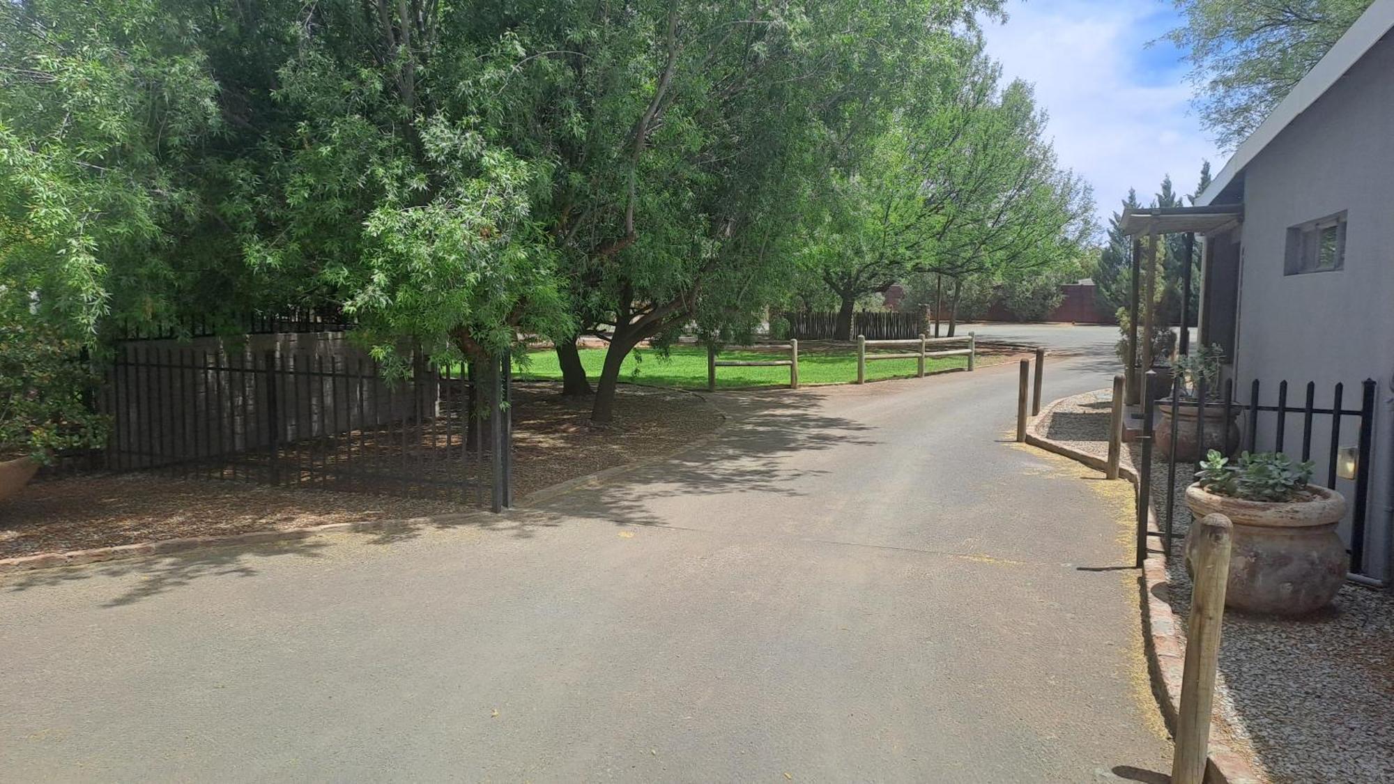 African Dawn B&B Calvinia Exterior foto